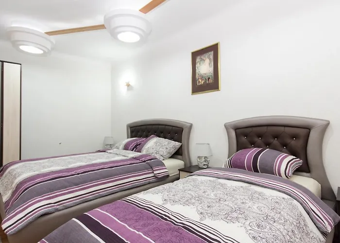 Bukoleon Apartment