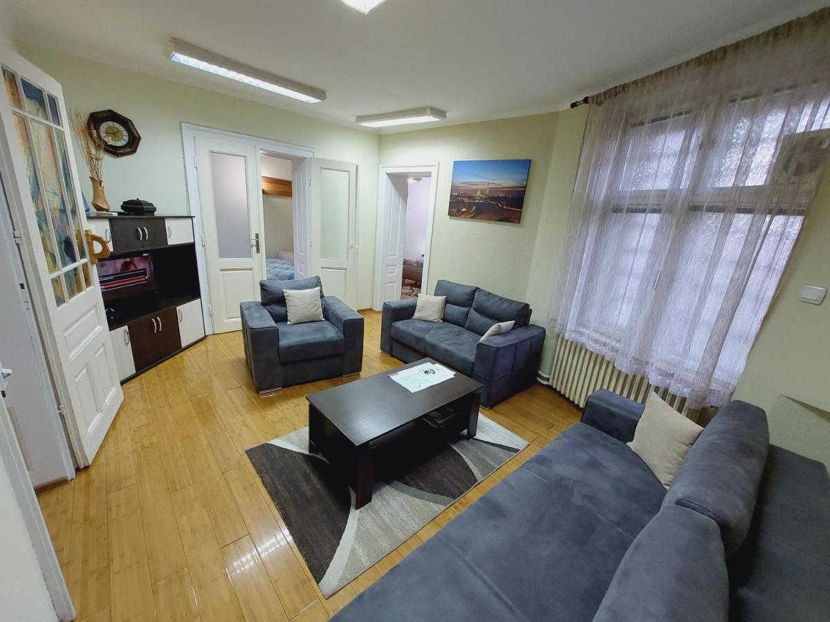 Apartment Bukoleon